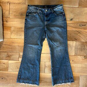 Express Womens Mid rise, 70's Flare Raw Hem Jeans, Medium Wash, Size 14